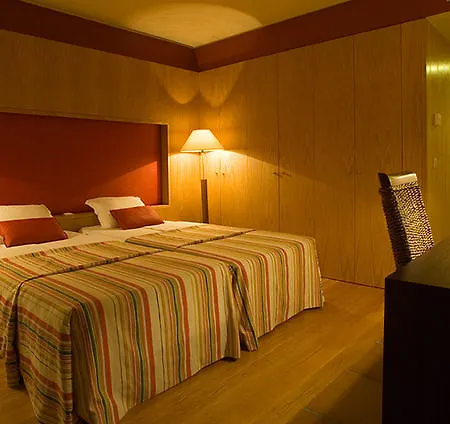 Turisticos Atlantida Apartahotel