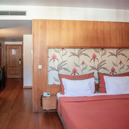 Apartahotel Turisticos Atlantida
