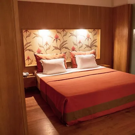 Turisticos Atlantida Apartahotel Funchal (Madeira)